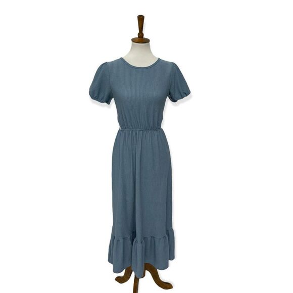 Caution to the wind pretty blue cutout puff sleeve tiered maxi midi dress medium - Picture 1 of 9